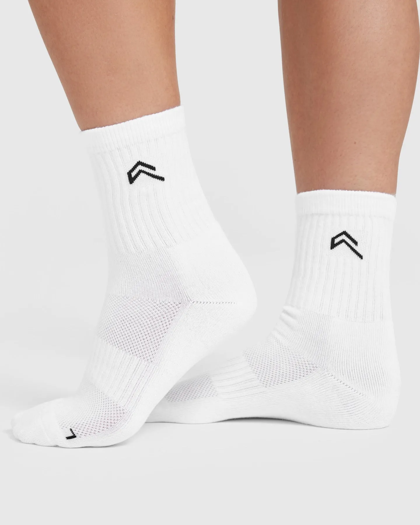 White and Black Crew Socks 3 Pack