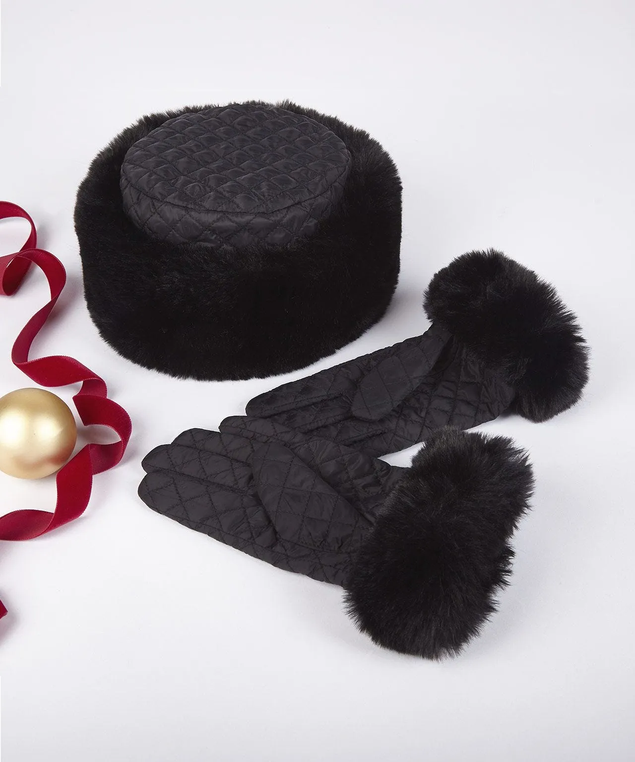 Faux fur hat and gloves set