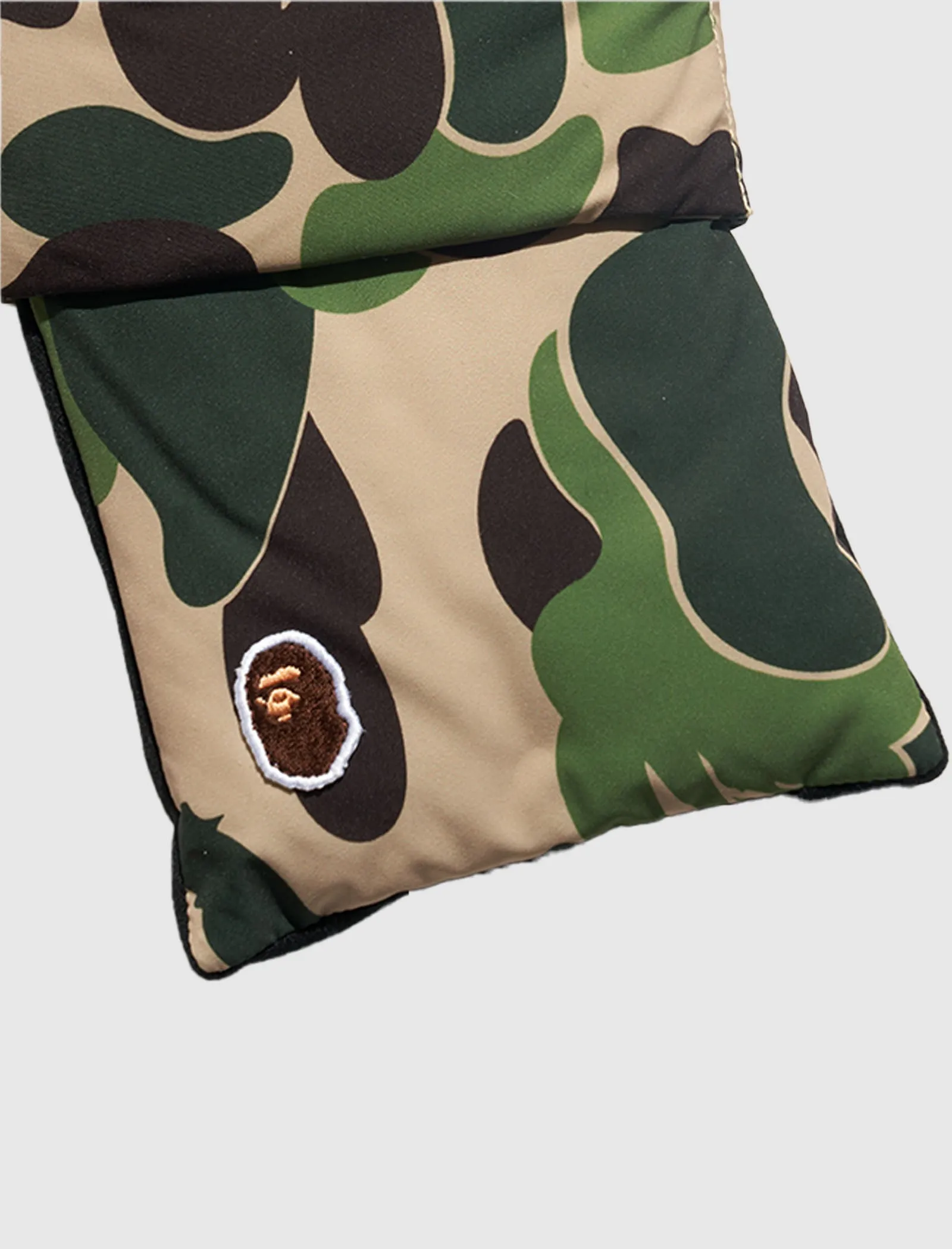 Green A BATHING APE ABC CAMO FLEECE SCARF