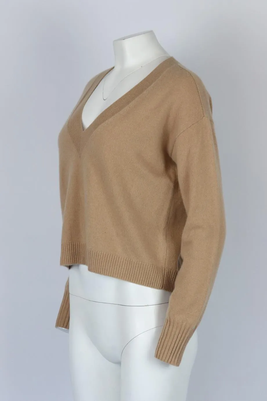 INTERMIX Small Cropped Cashmere Sweater