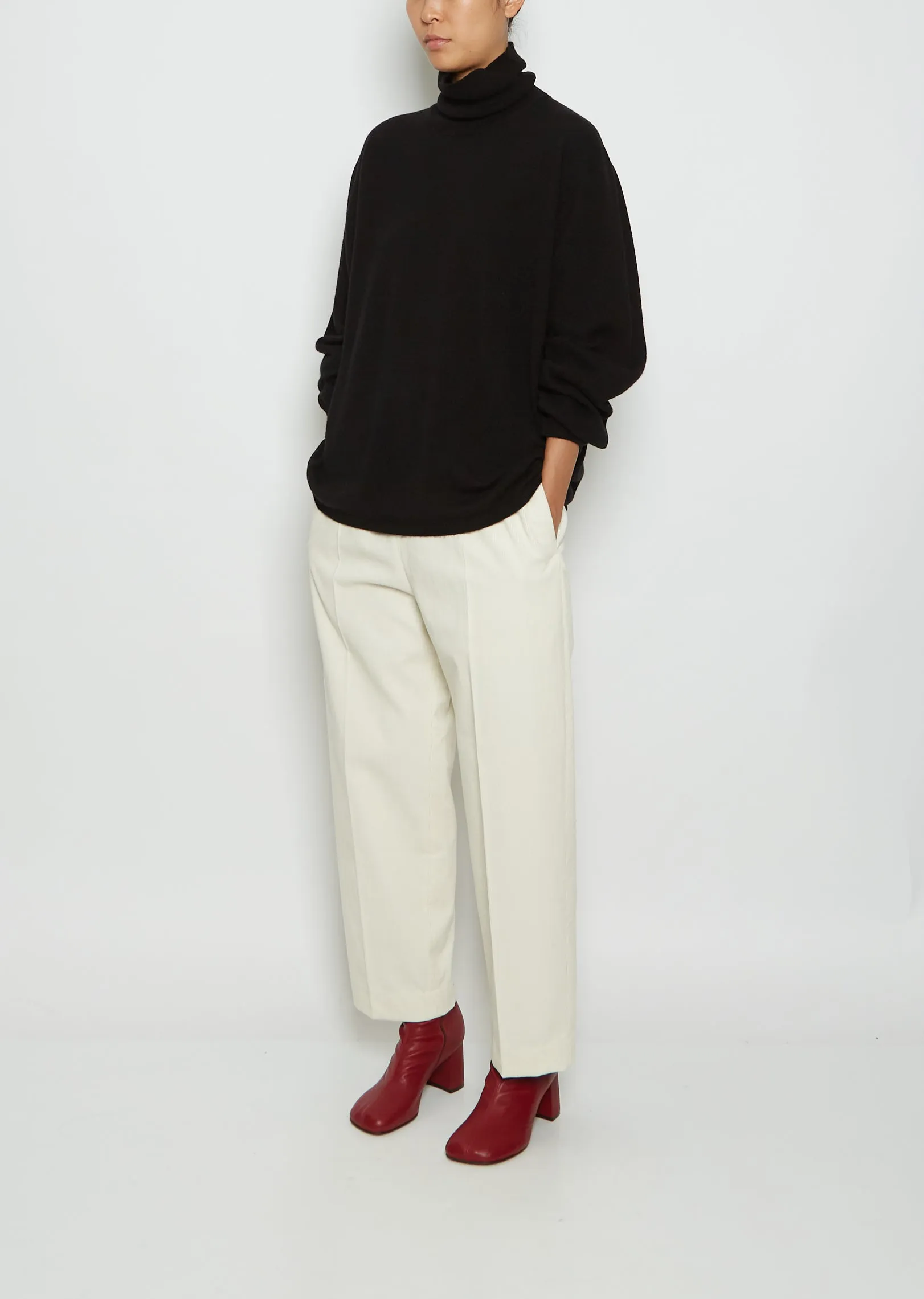 High Neck Cashmere Sweater Mambo