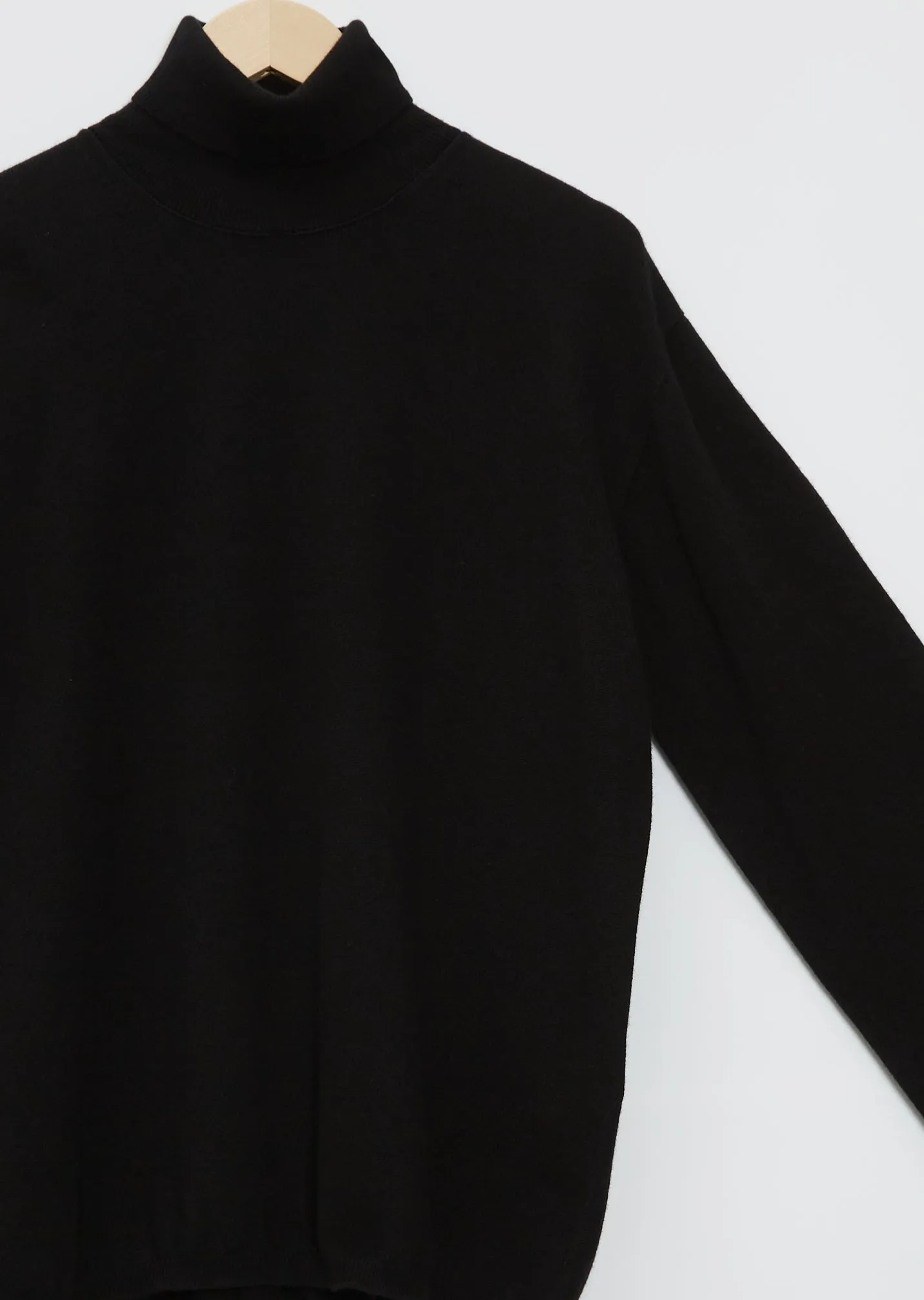 High Neck Cashmere Sweater Mambo