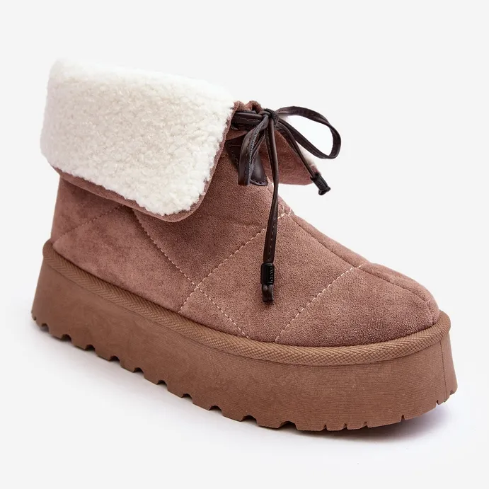 PS1 Olimuka beige snow boots with platform and sheepskin coat