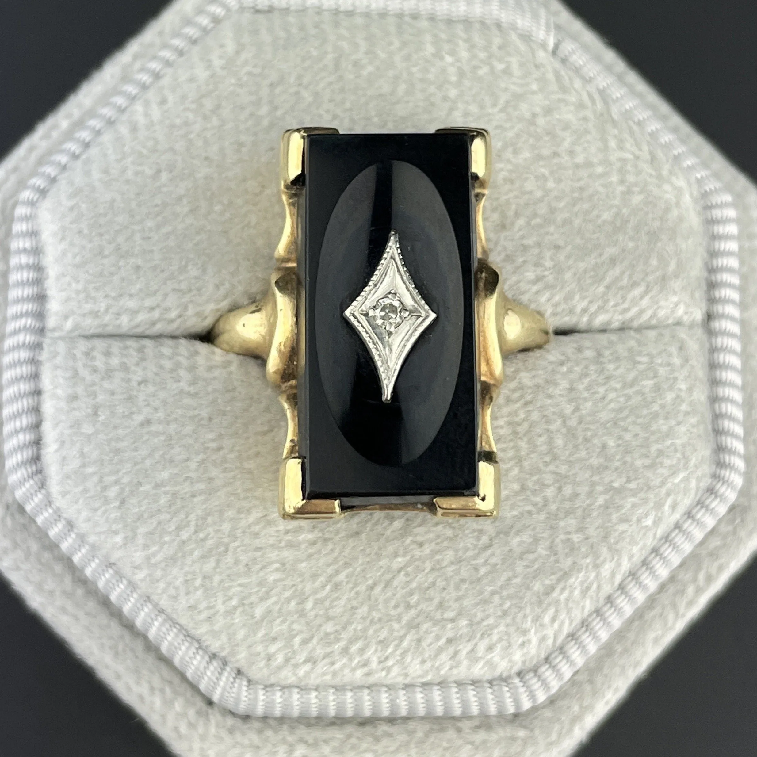 Size 5.5 Vintage Art Deco Black Onyx Diamond Ring